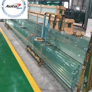 OVERSIZE LAMINATED GLASS